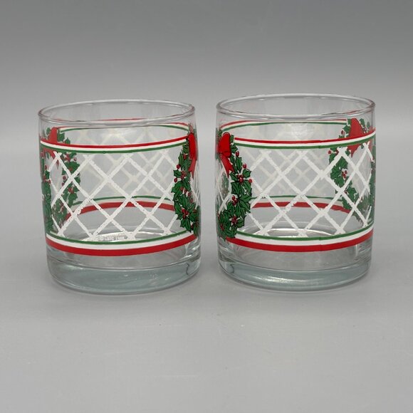 Vintage LSTC 1988 Christmas Wreath Glasses Holiday Tumblers (Set of 2) - Picture 2 of 6